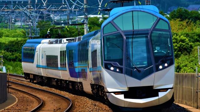 近鉄50000系電車「しまかぜ」